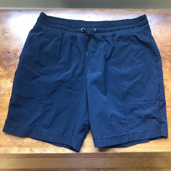 Ideology Pants - Ideology Shorts W Medium Black Performance Athletic Elastic Waist Pocket Sporty